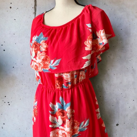 Mimi Chica Off the Shoulder Maxi Dress By Nordstrom
Size XL - Picture 4 of 12